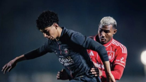 باريس سان جيرمان يعلن عن تفاصيل جديدة في صفقة شراء خليل العياري